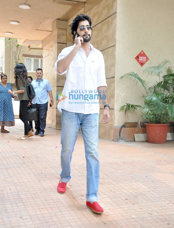 shraddha snapped post her meeting 6