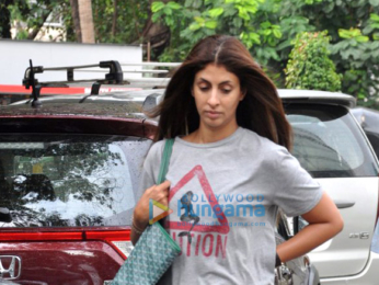 Shweta Bachchan snapped post salon session in Juhu