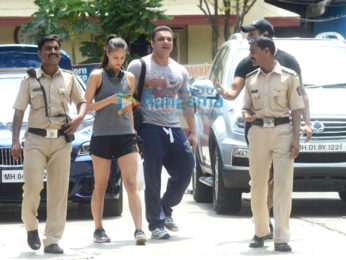 Sohail Khan, Sara Ali Khan, Rhea Chakraborty and Sooraj Pancholi snapped at the gym