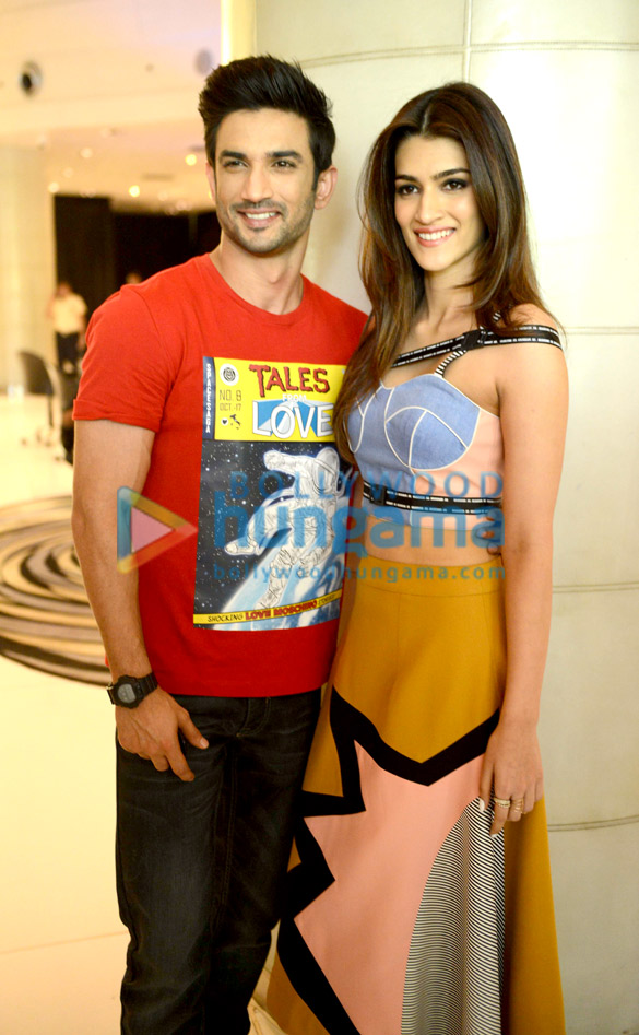 sushant singh rajput kriti sanon and bhushan kumar promote raabta in delhi 2