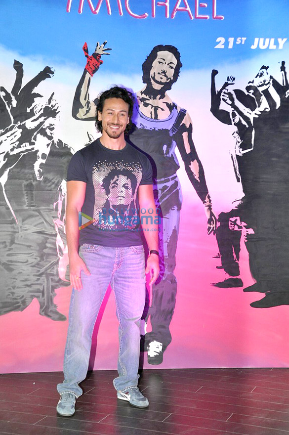 tiger snapped at munna michael promotions 3