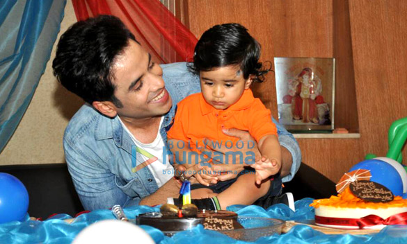 Tusshar Kapoor celebrates son Laksshya’s 1st birthday at his home in Juhu