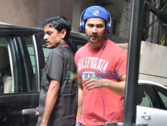 Varun Dhawan snapped at his office in Juhu