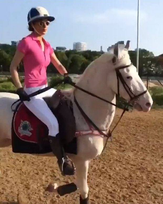 Watch Kangna Ranaut takes horse riding lessons for Manikarnika The Queen of Jhansi (1)