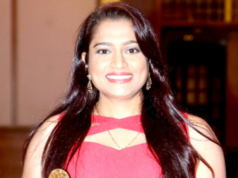 Zeenat Aman, Gulshan Grover, at NRI Achievers Award at The Club