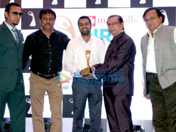 Zeenat Aman, Gulshan Grover, at NRI Achievers Award at The Club