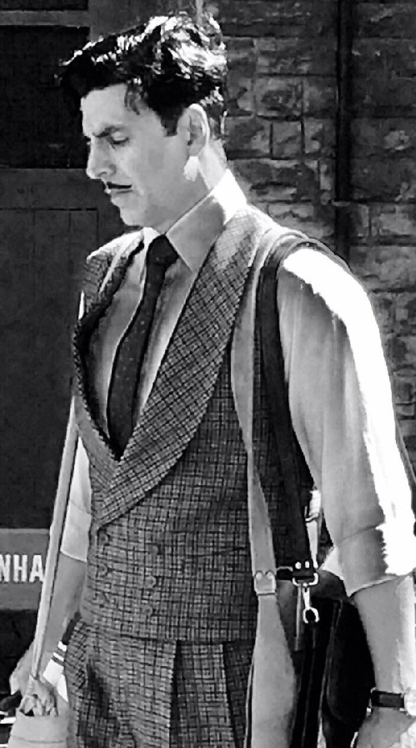 Akshay Kumar's retro look in Reema Kagti's Gold