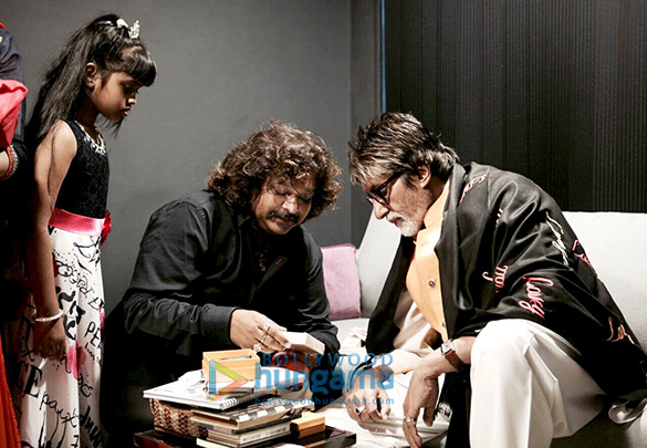 amitabh bachchan inaugurates ace photographer paresh mehtas studio 2