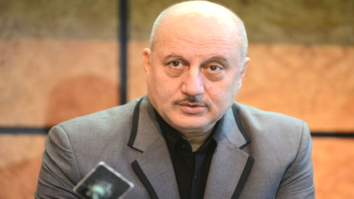 Anupam Kher gives back to British journalist for taking a dig at the lack of sanitation in India