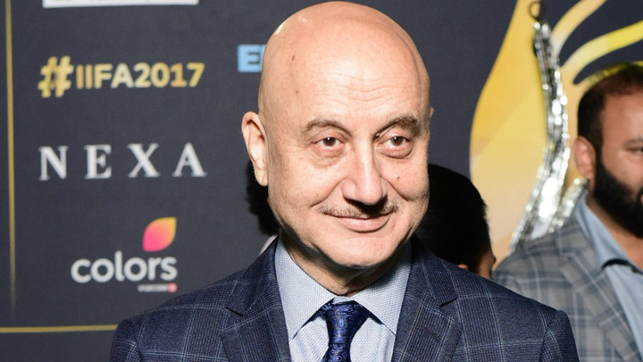 Anupam Kher REVEALS About His Role In Toilet: Ek Prem Katha | Saaransh | IIFA New York Anupam Kher REVEALS About His Role In Toilet: Ek Prem Katha | Saaransh | IIFA New York