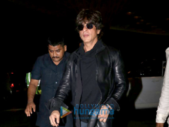 The gorgeous Anushka Sharma and the eternal superstar Shahrukh Khan depart for Dubai