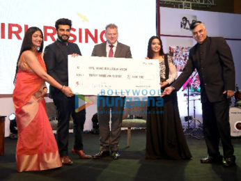 Arjun Kapoor and Amruta Fadnavis attend the Save the Child event for Hope Charity Dinner 2017