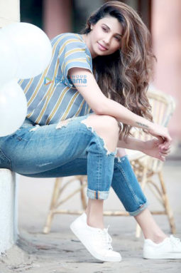 Celebrity Photo Of Daisy Shah