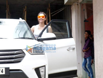 Daisy Shah snapped in Bandra