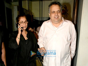 Dimple Kapadia and Amrita Singh snapped post dinner at Bastian