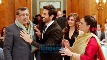 Movie Stills Of The Movie Guest Iin London