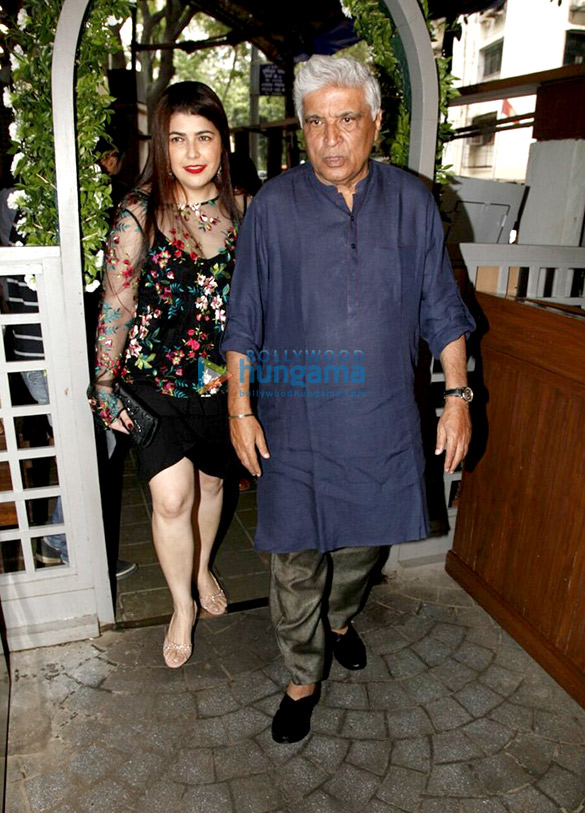 javed akhtar at kainaz jussawalas book launch 3