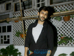 The talented actor Kartik Aaryan snapped in Juhu