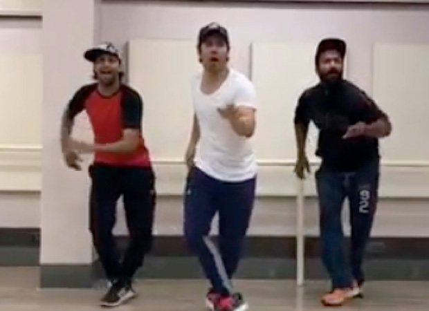 Mubarakan’s Hawahawa has Varun Dhawan grooving to it and Arjun Kapoor will definitely be thrilled to see this