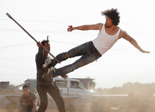 Munna Michael Day 5 in overseas