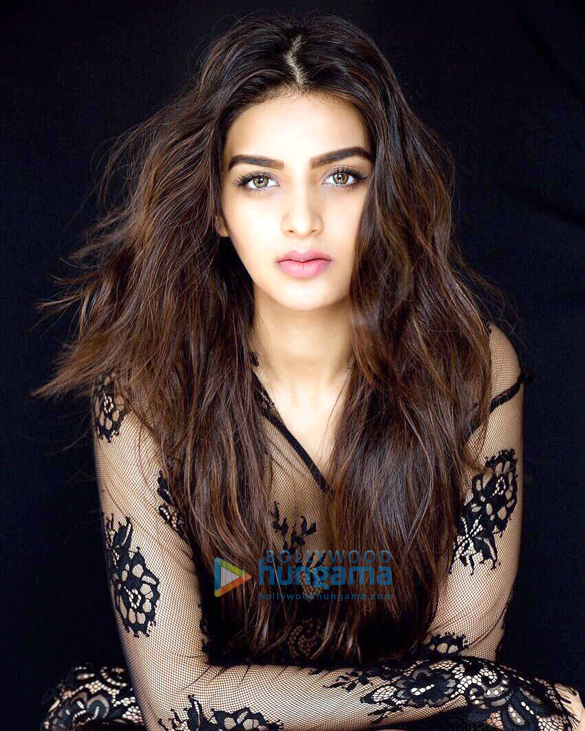 nidhhi agerwal 12