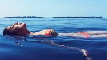 OMG! Shriya Saran spotted chilling in Portugal in a red-hot bikini