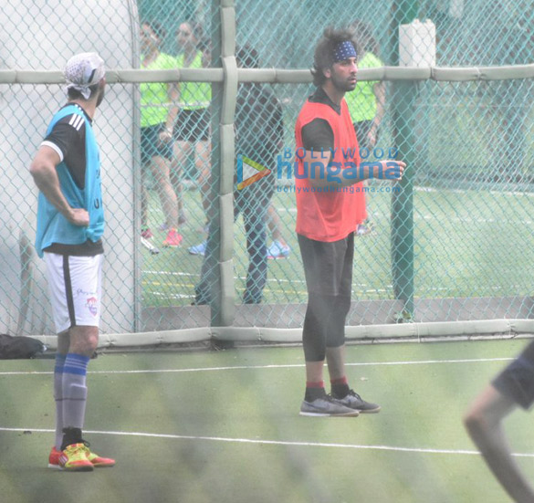 ranbir kapoor snapped at football practice 2 2