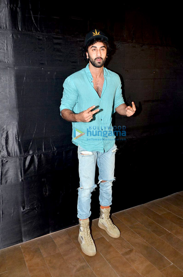 Ranbir Kapoor, Rishi Kapoor and Neetu Kapoor grace the screening of Jagga Jasoos Ranbir Kapoor, Rishi Kapoor and Neetu Kapoor grace the screening of Jagga Jasoos