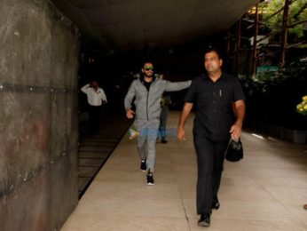 Superstar Ranveer Singh snapped in Bandra