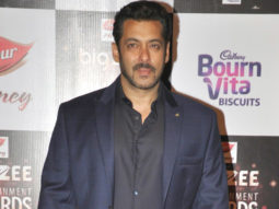 Salman Khan At Big Zee Entertainment Awards 2017