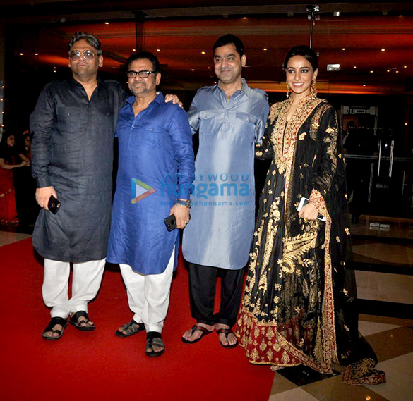 sangeet ceremony with the cast and crew of mubarakan 15