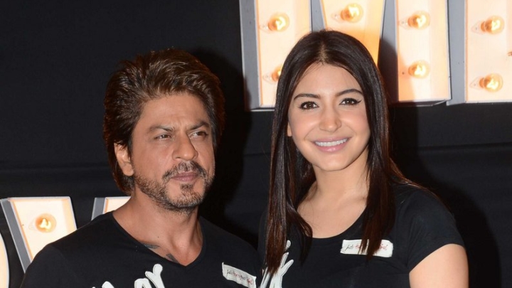 Shah Rukh Khan & Anushka Sharma SHARE Their Club Hopping EXPERIENCE In Europe Shah Rukh Khan & Anushka Sharma SHARE Their Club Hopping EXPERIENCE In Europe