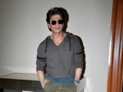 Shah Rukh Khan snapped promoting ‘Jab Harry Met Sejal’