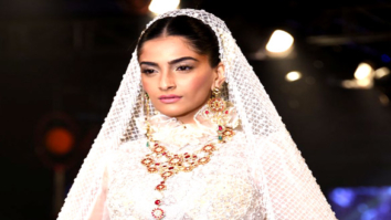 Sonam Kapoor walks for Abu Jani & Sandeep Khosla for ‘Shaadi By Marriott’