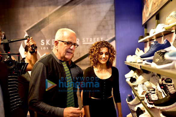 taapsee pannu inaugurates skechers 90th store in gurugram 2