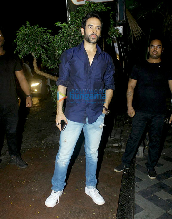 the effervescent alia bhatt was snapped with the hunky shahid kapoor beautiful anushka sharma and other celebs at the filmfare editor jitesh pillais birthday bash 10