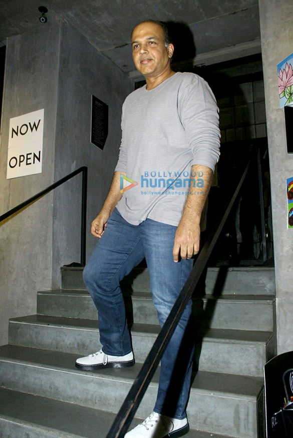 the effervescent alia bhatt was snapped with the hunky shahid kapoor beautiful anushka sharma and other celebs at the filmfare editor jitesh pillais birthday bash 17