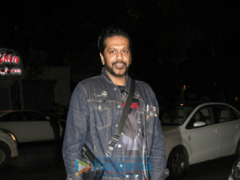 The ever stunning Priyanka Chopra was snapped with others when they attended her manager Mrinal's birthday bash at 'The Bandra Project'