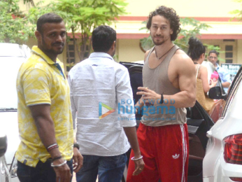 The extremely talented actor Tiger Shroff snapped post his gym session