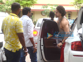 The extremely talented actor Tiger Shroff snapped post his gym session