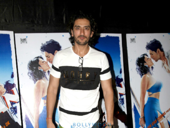 Shah Rukh Khan, Sonakshi Sinha, Aditya Roy Kapur and others at 'A Gentleman' screening hosted by Sidharth Malhotra