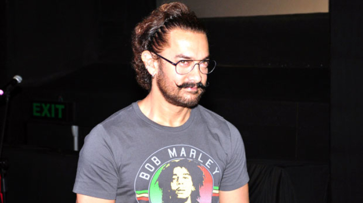 Aamir Khan REVEALS Why He Will Release Secret Superstar On Diwali | Secret Superstar Aamir Khan REVEALS Why He Will Release Secret Superstar On Diwali | Secret Superstar