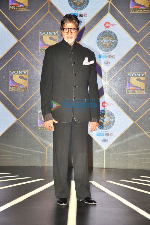 amitabh bachchan at the launch of kaun banega crorepati 9 4