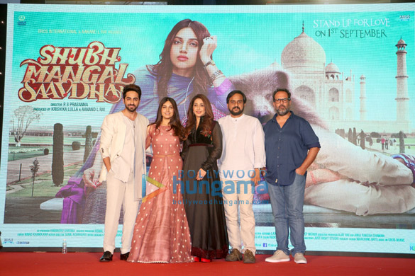 ayushmann khurrana and bhumi pednekar launch the first look of the film shubh mangal saavdhan 11