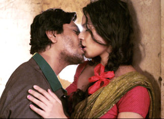 HOTTEST leaked scene from Babumoshai Bandookbaaz