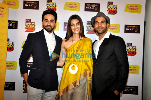 bareilly ki barfi promotions by radio mirchi 5