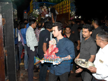 Bollywood stars at Salman Khan's Ganesh visarjan