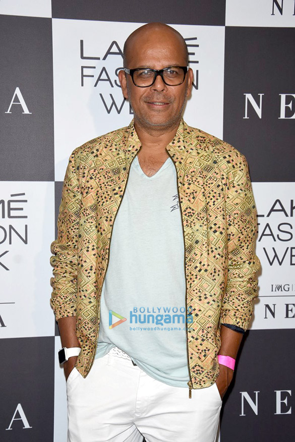 celebrities on day 2 of lakme fashion week 2017 11