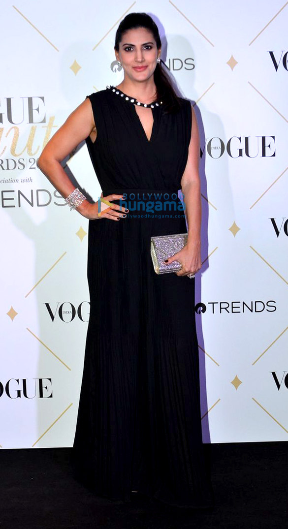 celebs grace vogue beauty awards 2017 21