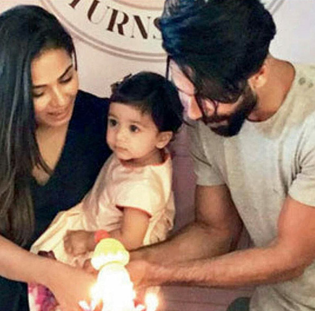 Check out Shahid Kapoor And Mira Rajput help their daughter Misha Kapoor cut her first birthday cake
